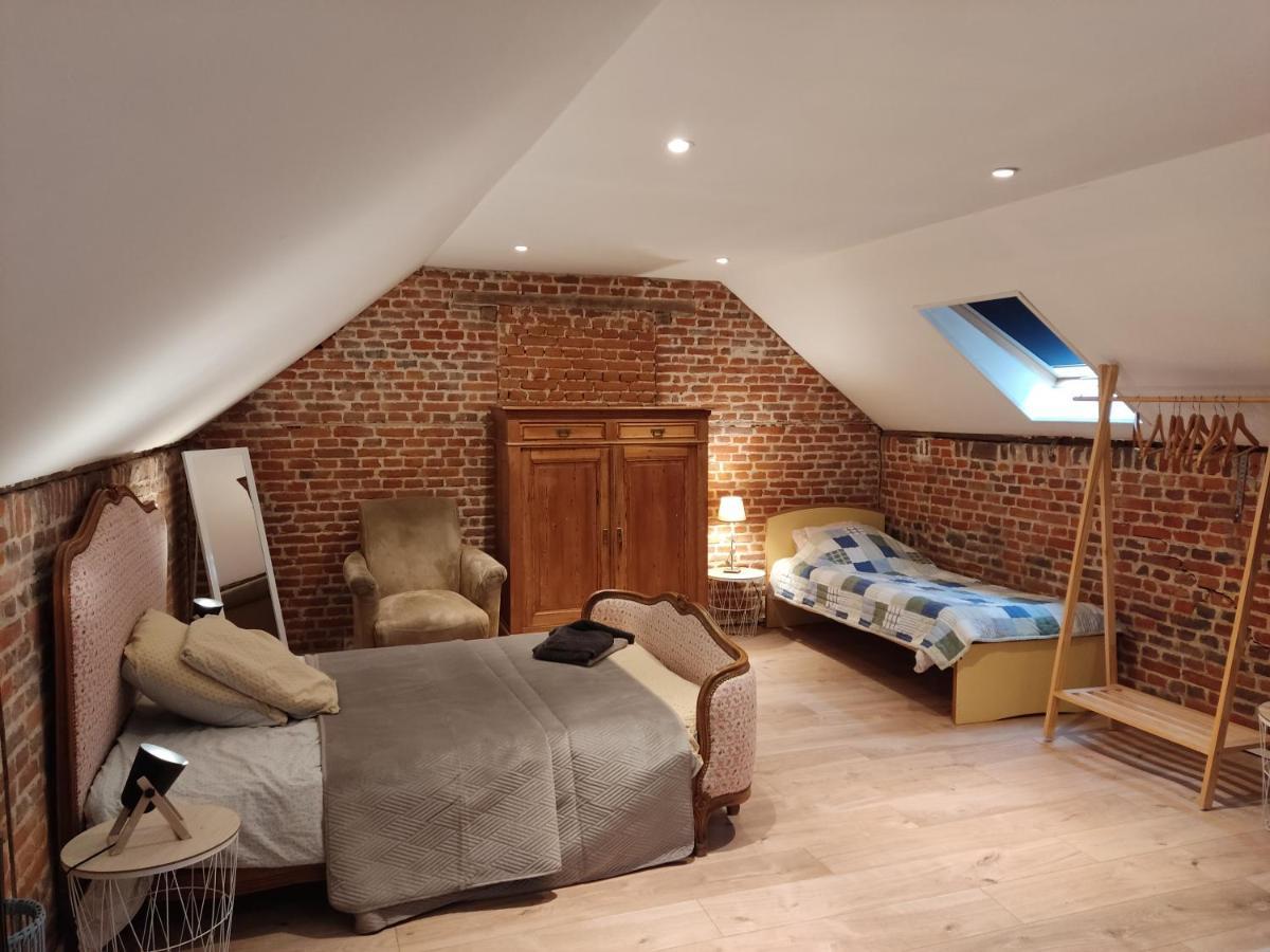 Bed and Breakfast La Demeure Avesnoise Wignehies Exterior foto