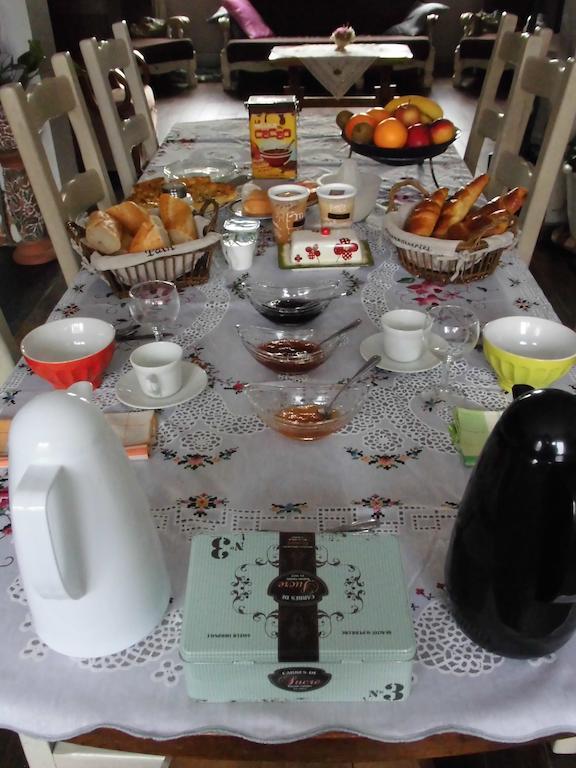 Bed and Breakfast La Demeure Avesnoise Wignehies Exterior foto