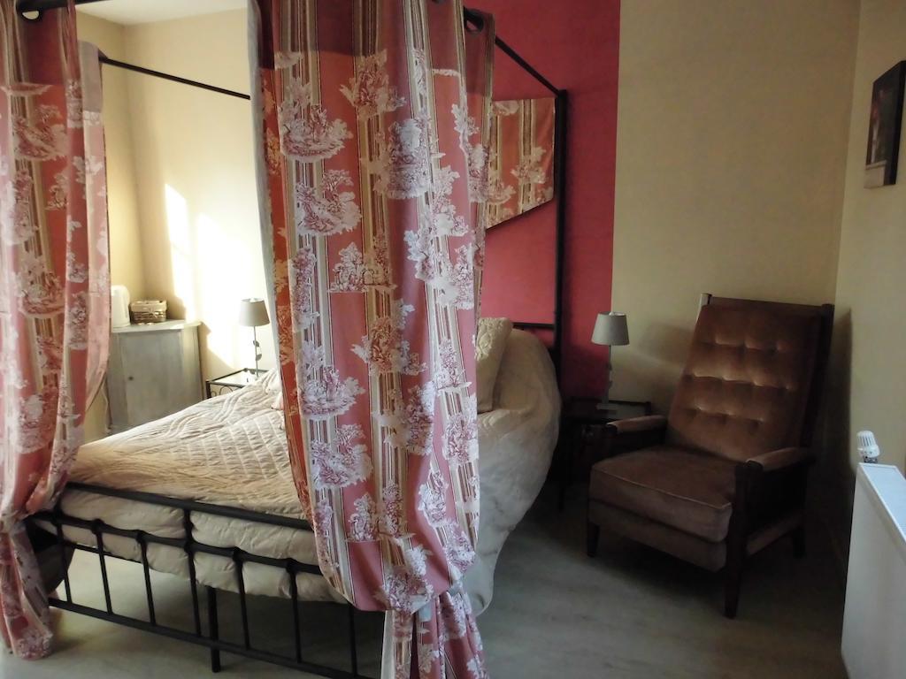 Bed and Breakfast La Demeure Avesnoise Wignehies Exterior foto